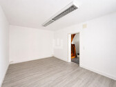 Büroraum im EG - 6 Zimmer Büro in München / Pasing