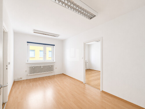 Büroraum 1 im OG - Büro in München / Pasing zur Miete