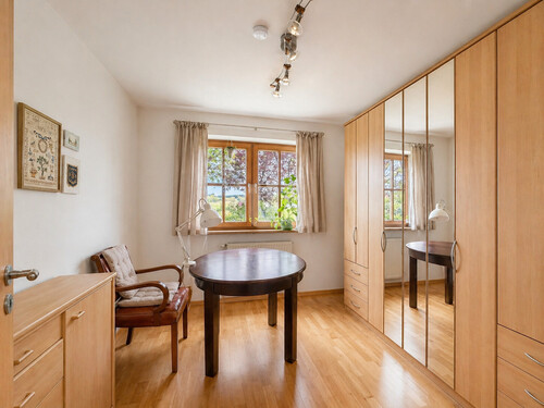 Gästezimmer EG - 6 Zimmer Einfamilienhaus in Landsberied