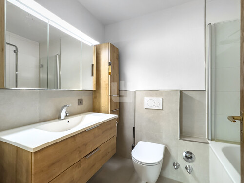 Badezimmer - 2 Zimmer Etagenwohnung in Fürstenfeldbruck