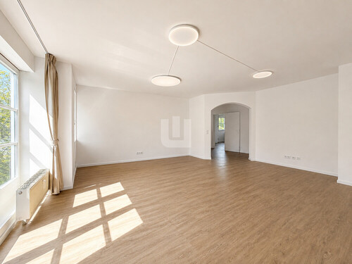 Wohnzimmer - 5.5 Zimmer Maisonettenwohnung in München / Pasing
