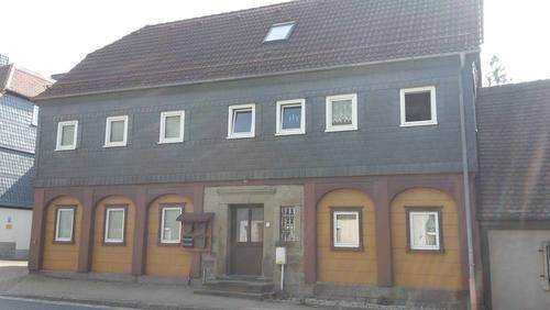 Vorderansicht - Mehrfamilienhaus, Wohnhaus zum Kaufen in Ebersbach-Neugersdorf