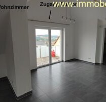 Wohnen mit Stil und Freiraum 3,5 Zimmer Whg WFL ca. 120 m² ger. Balkon Einbauküche Fernblick 2 Kfz-Stellpl. vorhanden ab sofort! - Neunburg vorm Wald