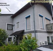 Großz. Etagenwohnung - 6 Zimmer davon 4-5 Schlafzimmer WFL ca. 140 m² gelegen im 1. Stock eines 3-FMH off. Kamin optionaler Gartenanteil. - Laaber