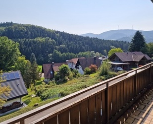 Geräumige 6 Zimmer Wohnung in einem kleinen Mehrfamilienhaus mit 3 Wohnungen in Zell am Harmersbach, - Zell a. H.