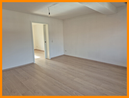Wohnzimmer - Etagenwohnung mit 100,00 m&sup2; in Edertal-Gellershausen zur Miete