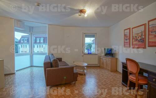 Wohnraum - BIGKs - Suhl-Mitte- vollmöblierte 2 Zimmer Wohnung mit Duschbad und offener Küche (-;)
