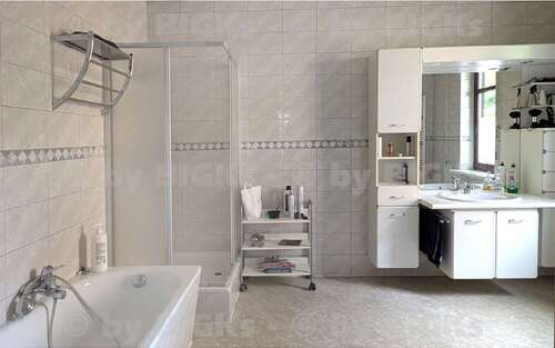 Bad - Etagenwohnung mit 93,50 m² in Suhl zur Miete