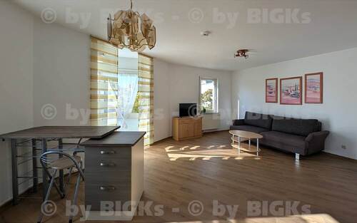 Wohnraum - BIGKs - Suhl-Mitte: vollmöblierte 2 Zimmer Wohnung mit Duschbad und offener Küche (-;)