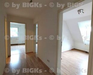 BIGKs: Suhl am Klinikum: 2-3-Zimmer Wohnung,separate Küche (-;)