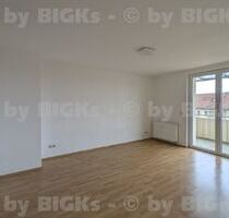 BIGKs - Suhl-Leninring: FREIE AUSSICHT - 3 Raum Wohnung Suhl,sep.Küche,Dusch-Wannenbad, Balkon (-;)