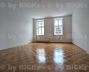 BIGKs - Suhl OT Schmiedefeld 4-Raum-Wohnung, sep. Küche und Balkon (-;)