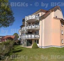 BIGKs: Suhl - Nähe Klinikum: 2 Zimmer-Wohnung mit Einbauküche und Terrasse (-;)