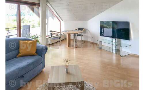 Wohnraum - BIGKs: Allendorf (Lumda): 18km Gießen und 20km Marburg: möblierte 2 Zimmer Wohnung (-;)