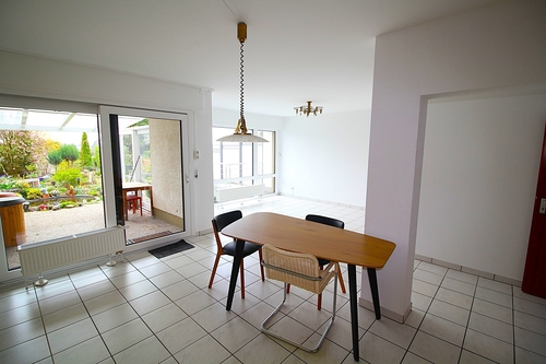 Essen-Wohnen - 4 Zimmer Einfamilienhaus in Leichlingen / Witzhelden