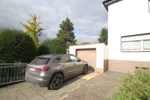 Garage - Mehrfamilienhaus, Wohnhaus mit 201,00 m² in Euskirchen zum Kaufen