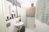 13_EG_hinten_Bad - 