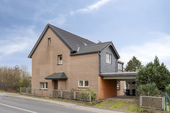EG_Aussenansicht - 7 Zimmer Einfamilienhaus zum Kaufen in Leichlingen