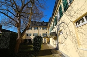 Winter Weg von Garage zum Hauseingang - 
