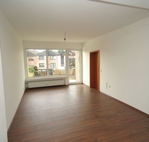 Hier lässt es sich leben! Charmante Wohnung mit drei Zimmern und Balkon in Hürth-Gleuel