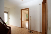 OG_Diele - 6 Zimmer Maisonettenwohnung in Hürth