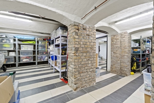 6 Keller - 