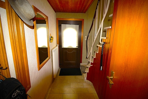 Eingang1 - 6 Zimmer Doppelhaushälfte in Duisburg / Rahm