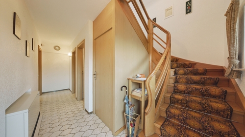 Flur_ - Einfamilienhaus mit 102,00 m&sup2; in Erftstadt zum Kaufen