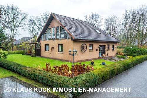 Ansicht 3 - Einfamilienhaus mit 236,00 m&sup2; in Wilhelmshaven zum Kaufen