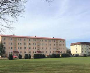 Kapitalanlage mit Potenzial: Vermietetes Mehrfamilienhaus mit 24 Einheiten in Annaburg - Sachsen-Anhalt - Annaburg