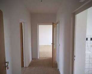 Schöne 2 Zimmer Wohnung mit Küche! - Schmiedefeld