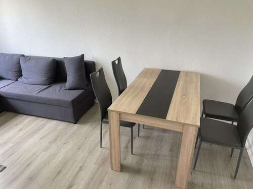 Wohnen mit Essplatz - 