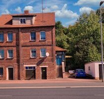 Bad Hersfeld, 2 Familienhaus - 230.000,00&nbsp;EUR Kaufpreis, ca.&nbsp; 130,00&nbsp;m&sup2;&nbsp;Wohnfl&auml;che in Bad Hersfeld (PLZ: 36251)
