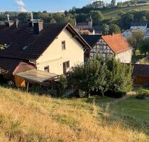Kirchheim-OT, Wohnhaus mit ELW - 379.000,00&nbsp;EUR Kaufpreis, ca.&nbsp; 205,00&nbsp;m&sup2;&nbsp;Wohnfl&auml;che in Kirchheim (PLZ: 36275) Frielingen