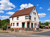 Foto - Dermbach, Wohnhs. + Gewerbe - 340.000,00&nbsp;EUR Kaufpreis, ca.&nbsp; 225,00&nbsp;m&sup2;&nbsp;Wohnfl&auml;che