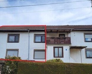 Schwallungen, Doppelhaushälfte - 50.000,00 EUR Kaufpreis, ca.  137,00 m² Wohnfläche in Schwallungen (PLZ: 98590)