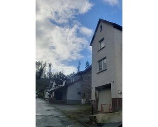 Burgwald-Bottendorf, EFH - 22.000,00&nbsp;EUR Kaufpreis, ca.&nbsp; 180,00&nbsp;m&sup2;&nbsp;Wohnfl&auml;che in Burgwald (PLZ: 35099) Bottendorf