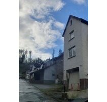 Burgwald-Bottendorf, EFH - 22.000,00 EUR Kaufpreis, ca. 180,00 m² Wohnfläche in Burgwald (PLZ: 35099) Bottendorf Burgwald-Bottendorf, EFH - 22.000,00 EUR Kaufpreis, ca. 180,00 m² Wohnfläche in Burgwald (PLZ: 35099) Bottendorf