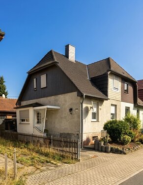 Foto - Dorndorf, Doppelhaushälfte + Nebengeb.
