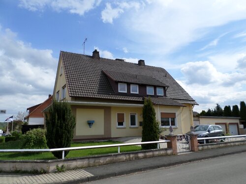 Foto - 8 Zimmer Zweifamilienhaus zum Kaufen in Waldeck