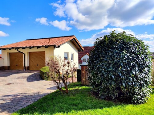 Foto - Zweifamilienhaus mit 360,00 m² in Rödental zum Kaufen