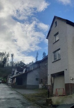 Foto - Burgwald-Bottendorf, EFH - 49.000,00 EUR Kaufpreis, ca.  180,00 m² Wohnfläche