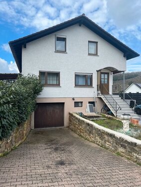 Foto - Rehborn, 1-2 Familienhaus - 339.000,00 EUR Kaufpreis, ca.  220,00 m² Wohnfläche