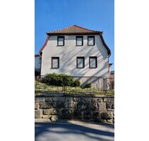 Schleusingen-OT, EFH + Scheune - 129.000,00&nbsp;EUR Kaufpreis, ca.&nbsp; 130,00&nbsp;m&sup2;&nbsp;Wohnfl&auml;che in Schleusingen (PLZ: 98553) Erlau