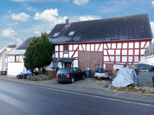 Foto - Salz, 2 Fam.Haus - 239.000,00&nbsp;EUR Kaufpreis, ca.&nbsp; 215,00&nbsp;m&sup2;&nbsp;Wohnfl&auml;che