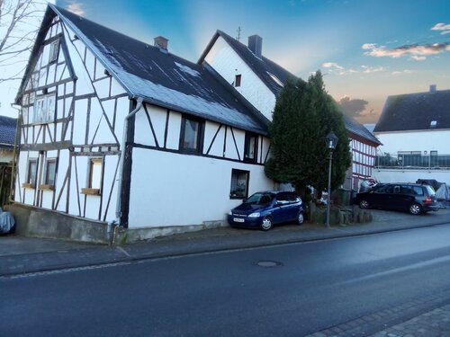 Foto - 10 Zimmer Zweifamilienhaus zum Kaufen in Salz