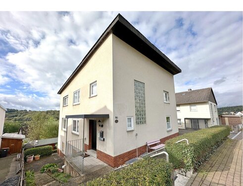 Foto - Philippsthal, 2. Familienhaus - 184.000,00&nbsp;EUR Kaufpreis, ca.&nbsp; 180,00&nbsp;m&sup2;&nbsp;Wohnfl&auml;che