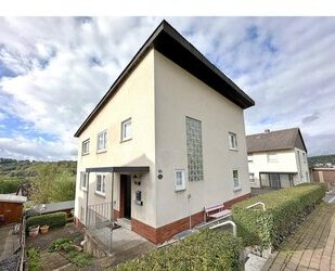 Philippsthal, 2. Familienhaus - 184.000,00&nbsp;EUR Kaufpreis, ca.&nbsp; 180,00&nbsp;m&sup2;&nbsp;Wohnfl&auml;che in Philippsthal (Werra) (PLZ: 36269)