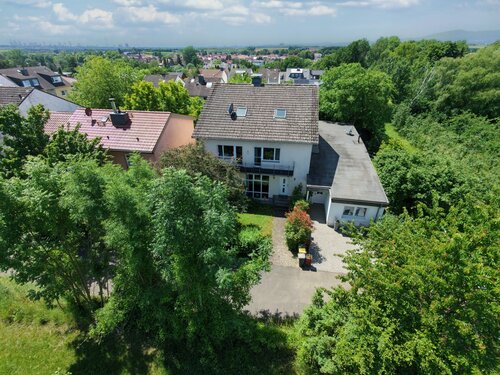 Foto - Frankfurt-Nieder-Erlenbach, EFH