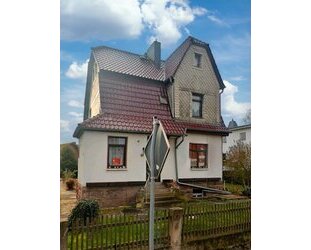 Bleicherode, EFH + Nebengeb. - 139.000,00&nbsp;EUR Kaufpreis, ca.&nbsp; 120,00&nbsp;m&sup2;&nbsp;Wohnfl&auml;che in Bleicherode (PLZ: 99752)